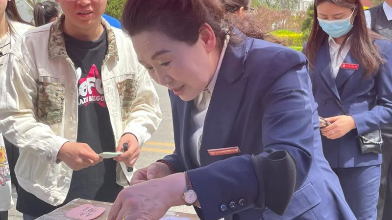 企业公关传播的十大品牌：揭秘塑造品牌影响力的秘密武器